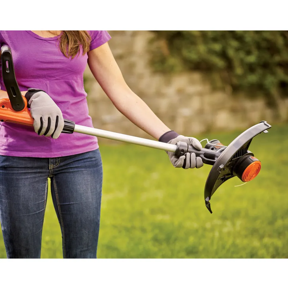 Black & Decker 40V MAX String Trimmer/Edger and Sweeper Combo Kit