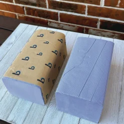 Boardwalk 9.05 x 10 Windshield Paper Towels - Blue (9/Carton)