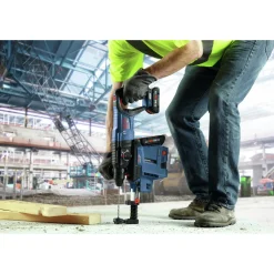 Bosch 18V Bulldog Brushless SDS-Plus Lithium-Ion 1 in. Cordless Rotary Hammer Kit with 2 Batteries (4 Ah)