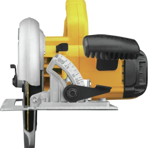 Dewalt 7-1/4 in. Lightweight Circular Saw Kit - DWE575