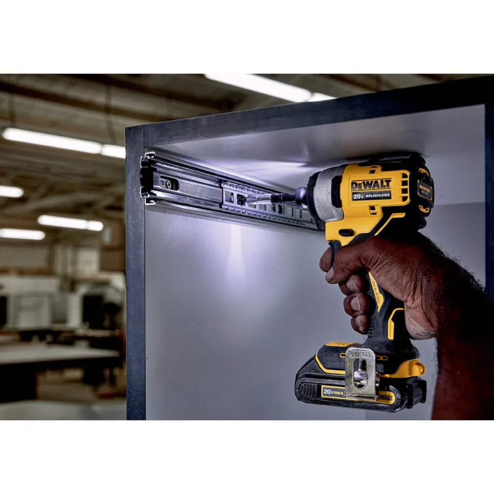 Dewalt ATOMIC 20V MAX Brushless Lithium-Ion 1/4 in. Cordless Impact Driver Kit (1.5 Ah)