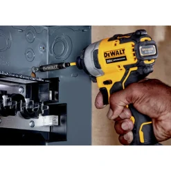 Dewalt ATOMIC 20V MAX Brushless Lithium-Ion 1/4 in. Cordless Impact Driver Kit (1.5 Ah)