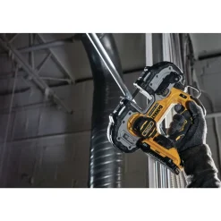 Dewalt 20V MAX ATOMIC Brushless Lithium-Ion 1-3/4 in. Cordless Compact Bandsaw (Tool Only)
