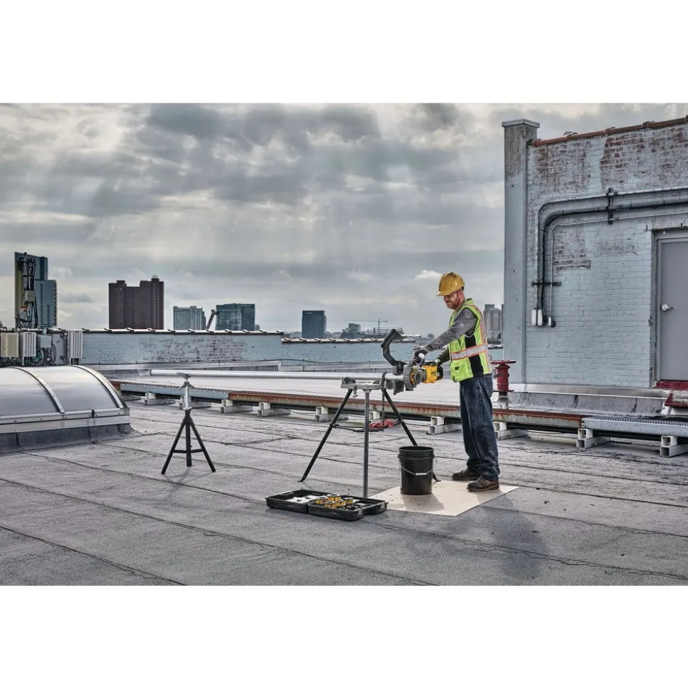 Dewalt 60V MAX FLEXVOLT Brushless Lithium-Ion Cordless Pipe Threader Kit with Die Heads and 2 Batteries (9 Ah)