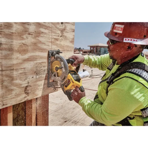 Dewalt 60V MAX FLEXVOLTBrushless Lithium-Ion 7-1/4 in. Cordless Worm Drive Style Saw (Tool Only)