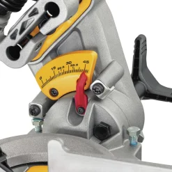 Dewalt 20V MAX Lithium-Ion Cordless 7 1/4 in. Sliding Miter Saw Kit (4 Ah)