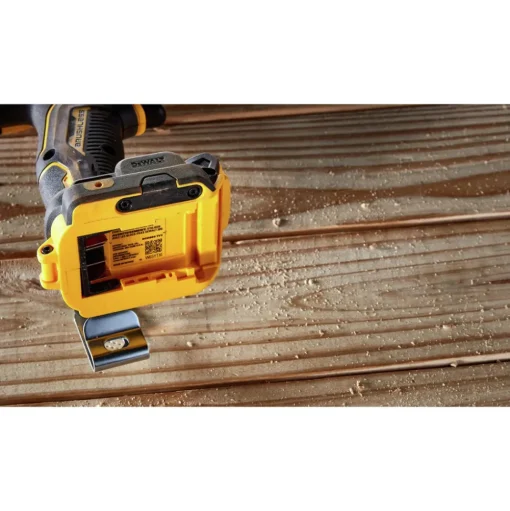 Dewalt 20V XR Brushless Lithium-Ion 1/2 in. Cordless Drill Driver Kit with 2 Batteries (2 Ah)