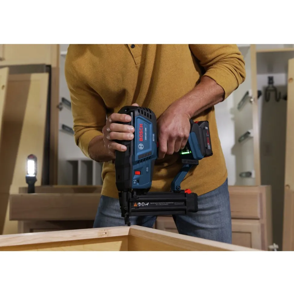 Factory Reconditioned Bosch 18V Lithium-Ion Brushless Cordless 18-Gauge Brad Nailer Kit (2 Ah)