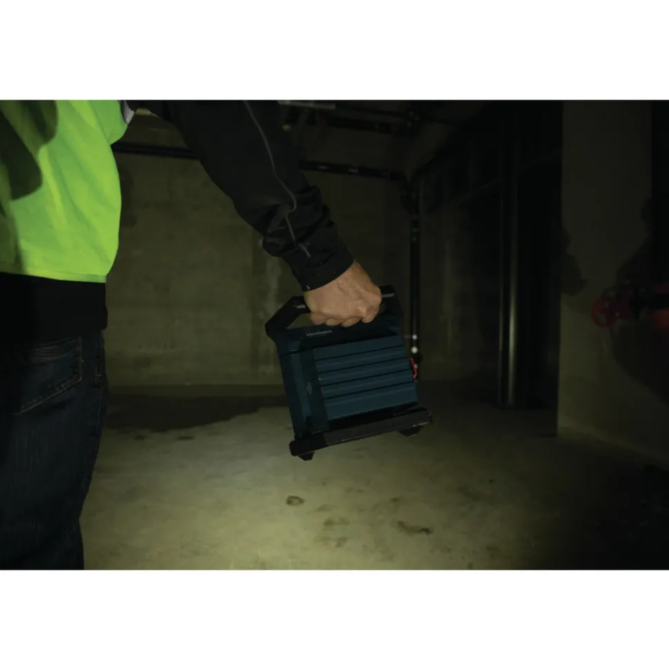 Factory Reconditioned Bosch 18V Connected LED Floodlight (Tool Only)