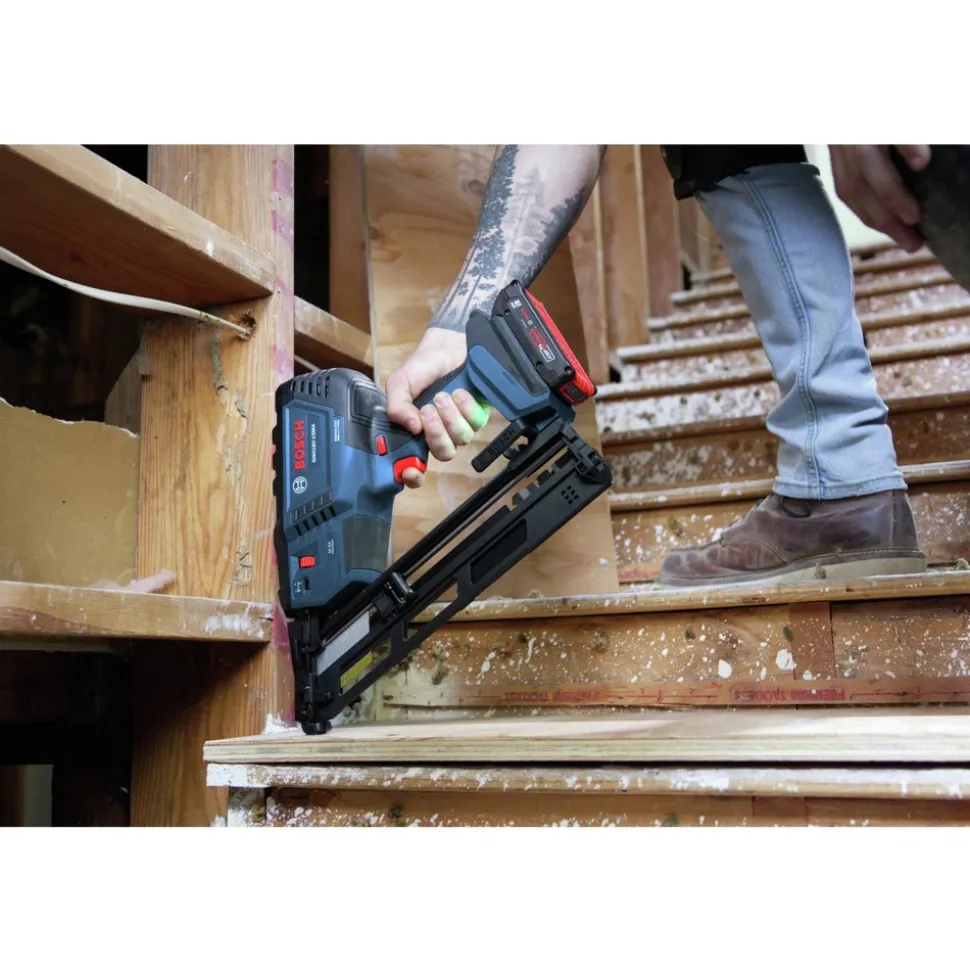 Factory Reconditioned Bosch 18V Lithium-Ion Brushless 15-Gauge Cordless Angled Finish Nailer Kit (2 Ah)