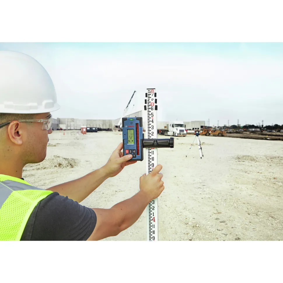 Factory Reconditioned Bosch 18V REVOLVE4000 Lithium-Ion Connected Self-Leveling Cordless Horizontal/Vertical Rotary Laser Kit (4 Ah)