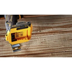 Factory Reconditioned Dewalt 20V MAX XR Lithium-Ion Brushless 1/2 in. Cordless Drill Driver Kit (5 Ah)