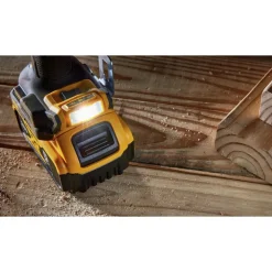 Factory Reconditioned Dewalt 20V MAX XR Lithium-Ion Brushless 1/2 in. Cordless Drill Driver Kit (5 Ah)