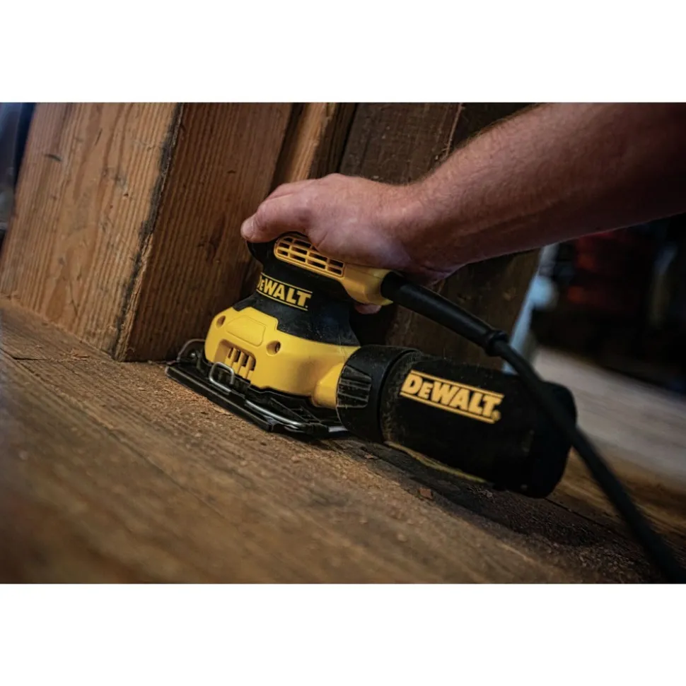 Factory Reconditioned Dewalt 2.3 Amp 1/4 Sheet Corded Finishing Sander Kit