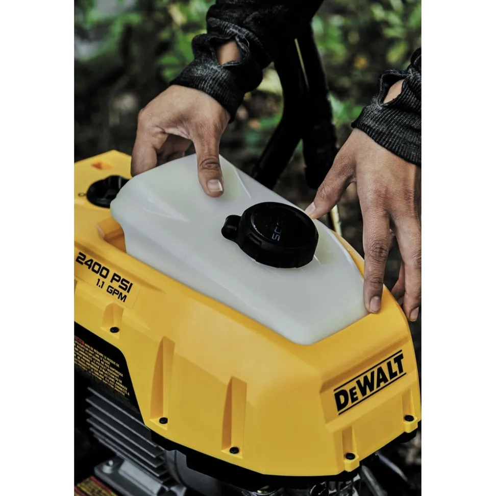 Factory Reconditioned Dewalt 13 Amp 2400 PSI 1.1 GPM Cold-Water Corded Pressure Washer