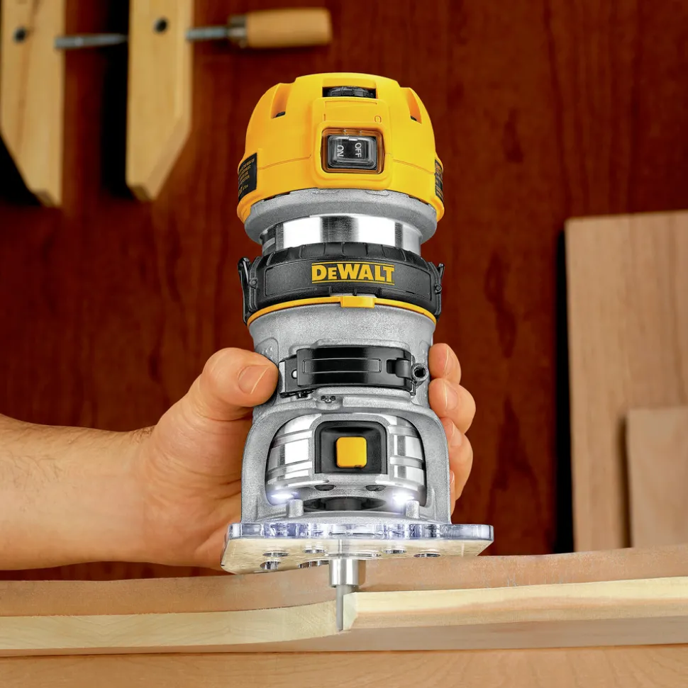 Factory Reconditioned Dewalt 1-1/4 HP Max Torque Variable Speed Compact Router