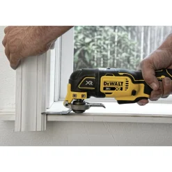 Factory Reconditioned Dewalt 20V MAX XR Brushless Lithium-Ion 3-Speed Cordless Oscillating Multi-Tool Kit (2 Ah)