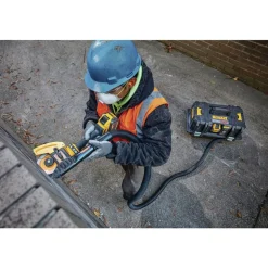 Factory Reconditioned Dewalt FLEXVOLT 60V MAX Brushless Lithium-Ion 4-1/2 in. to 6 in. Cordless Grinder with Kickback Brake (Tool Only)