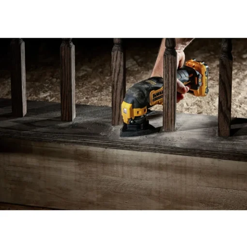 Factory Reconditioned Dewalt 12V MAX XTREME Brushless Lithium-Ion Cordless Oscillating Tool (Tool Only)