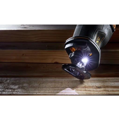 Factory Reconditioned Dewalt 20V MAX XR Brushless Lithium-Ion 4-Tool Combo Kit (1.7 Ah/5 Ah)
