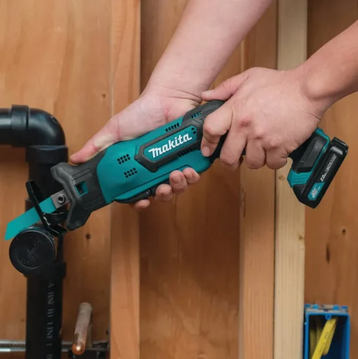 Factory Reconditioned Makita RJ03R1-R 12V MAX CXT 2.0 Ah Cordless Lithium-Ion Reciprocating Saw Kit