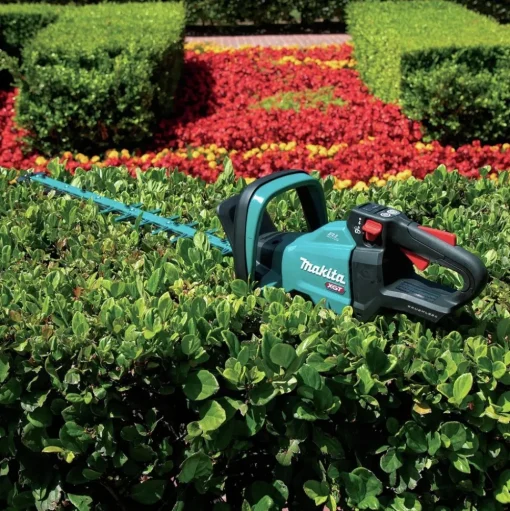 Factory Reconditioned Makita 40V max XGT Brushless Lithium-Ion 24 in. Cordless Hedge Trimmer (Tool Only)