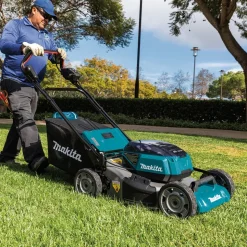 Factory Reconditioned Makita 18V X2 (36V) LXT Brushless Lithium-Ion 21 in. Cordless Self-Propelled Commercial Lawn Mower Kit with 4 Batteries (5 Ah)