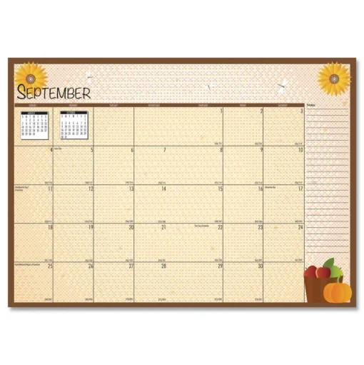 House of Doolittle 10 in. x 7 in. 12-Month (Jan to Dec) 2026 Seasonal Monthly Planner - Illustrated Seasons Artwork/Light Blue Cover