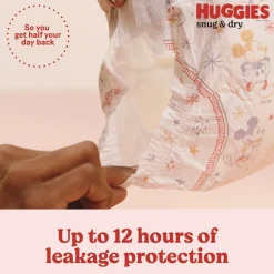 Kimberly-Clark Snug and Dry 22 lbs. to 37 lbs. Diapers - Size 4 (148/Carton)