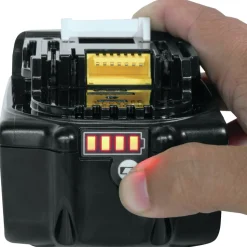 Makita 18V LXT 4 Ah Lithium-Ion Compact Battery and Rapid Charger Kit