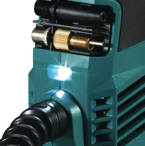 Makita 18V LXT Lithium-Ion Cordless Inflator (Tool Only)
