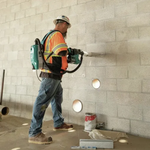 Makita 40V max XGT 1‑3/16 in. SDS‑Plus Rotary Hammer Kit with Interchangeable Chuck and 4‑1/2 in. / 5 in. Angle Grinder with Electric Brake Virtual Bundle