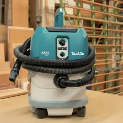 Makita 40V Max XGT Brushless 4 Gallon Cordless HEPA Filter AWS Dry Dust Extractor (Tool Only)