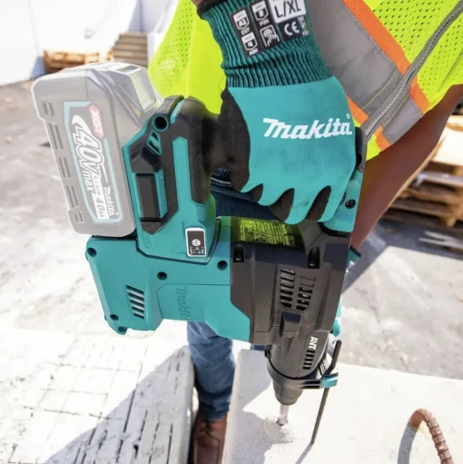 Makita 40V MAX XGT Brushless Lithium-Ion Cordless 1-3/16 in. AVT Rotary Hammer accepts SDS-PLUS, AFT (Tool Only)