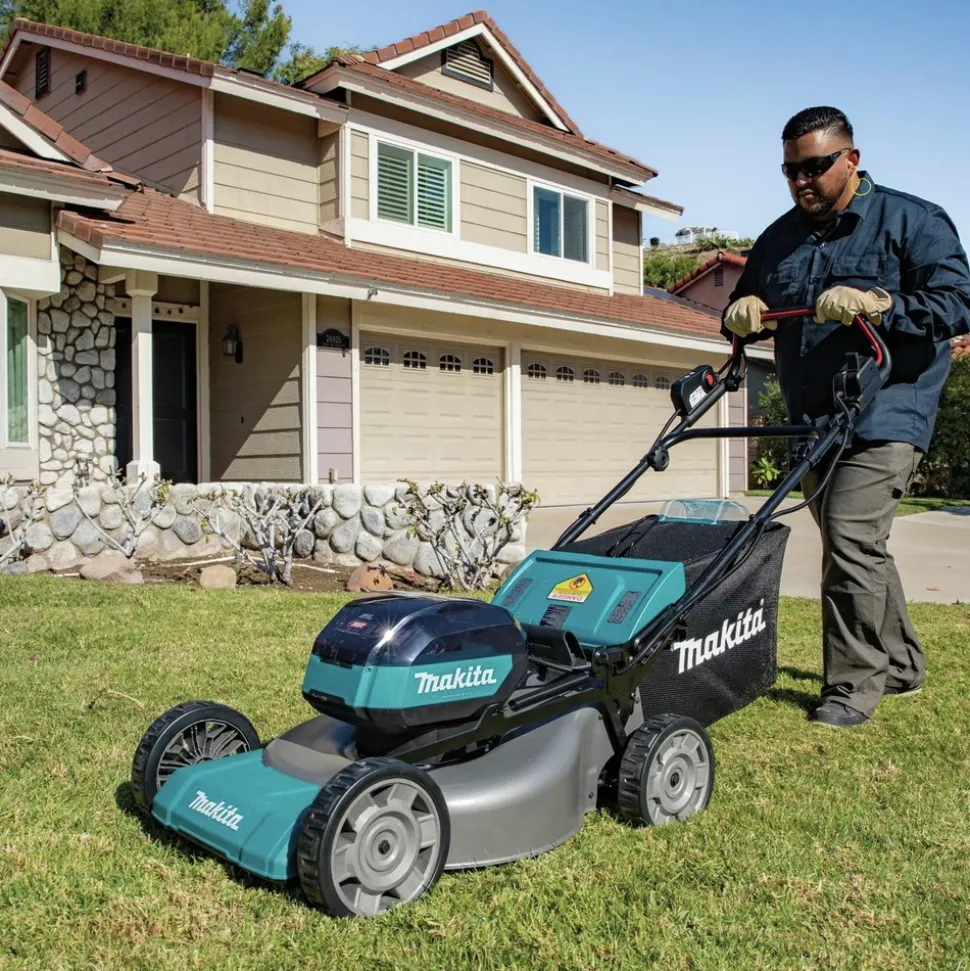 Makita 40V MAX XGT Brushless Lithium-Ion 21 in. Cordless Self-Propelled Commercial Lawn Mower Kit with 2 Batteries (4 Ah)