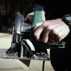 Metabo HPT C7SB3M 15 Amp Single Bevel 7-1/4 in. Corded Circular Saw with Blower Function, and Aluminum Die Cast Base