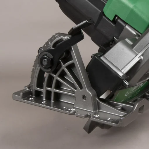 Metabo HPT MultiVolt 36V Brushless Lithium-Ion 7-1/4 in. Cordless Rear Handle Circular Saw Kit (4 Ah)