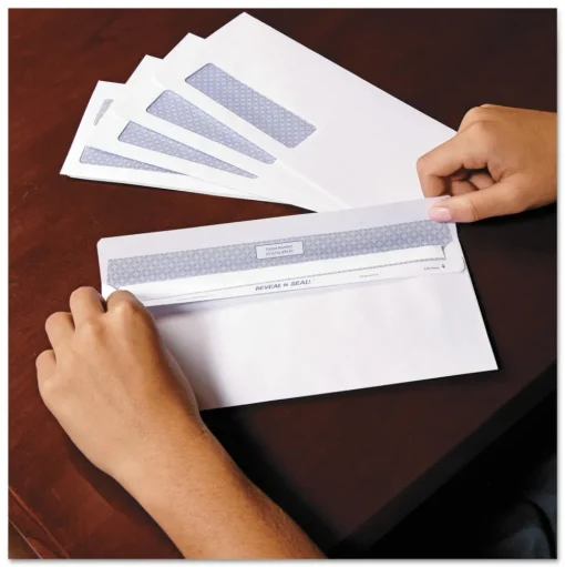 Quality Park 3.88 in. x 8.88 in. #9 Commercial Flap Self-Adhesive Closure Reveal-N-Seal Envelope - White (500/Box)