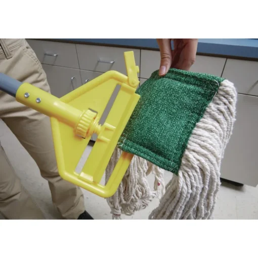 Rubbermaid Commercial Invader Fiberglass Side-Gate 1 in. Diameter x 60 in. Wet-Mop Handle - Gray/Yellow