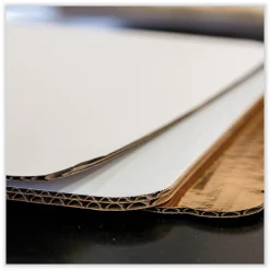 SCT 19 in. x 14 in. x 0.31 in. Double Wall Pad Bakery Bright White Cake Pad - White (50/Carton)